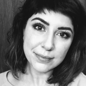 Meet your Posher, Carly